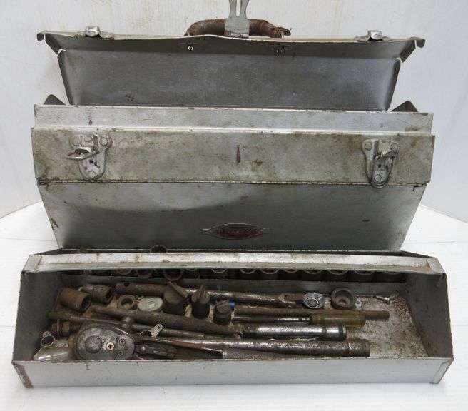Old Craftsman Tool Box Filled with Craftsmen Tools Albrecht Auction