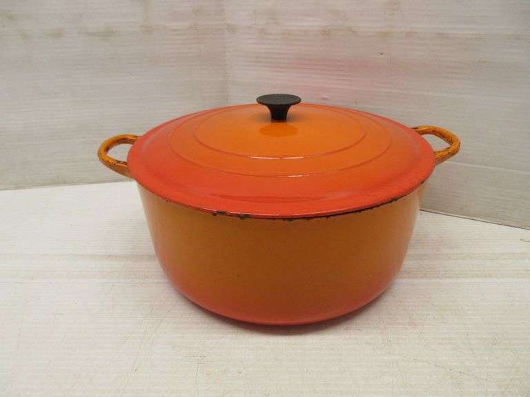 Old Le Creuset "G" Flame Orange Cast Iron Dutch Oven, Made in France