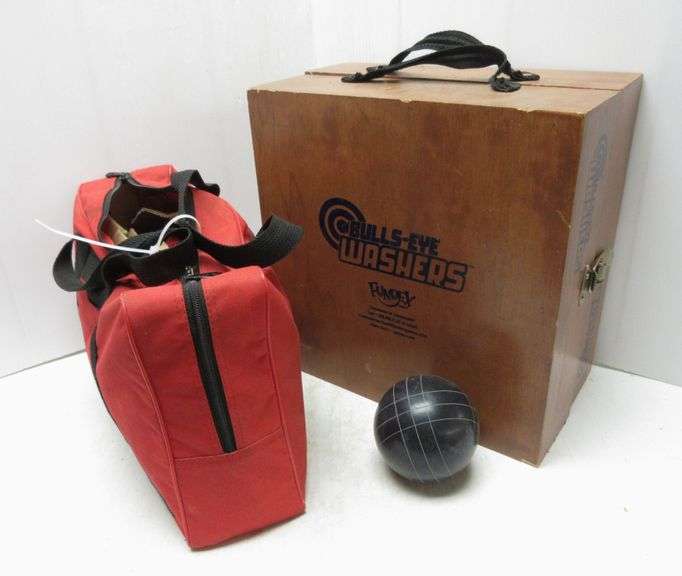 Bocce Ball Set, Comes with Carry Case, Used Very Little; Washers