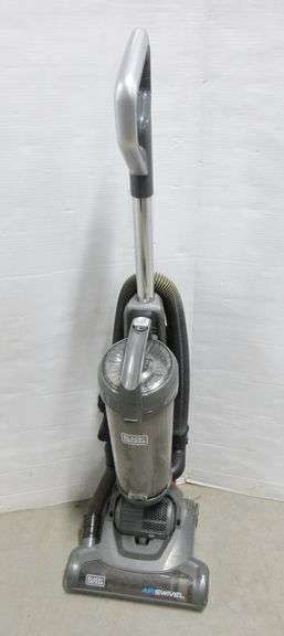 Black & Decker Air Swivel Vacuum Cleaner - Albrecht Auction Service