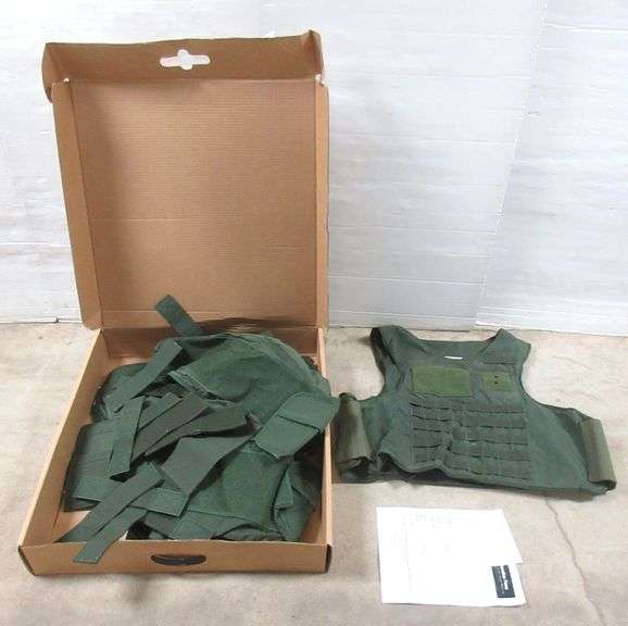 KDH Defense body armor suit, great condition Albrecht Auction Service