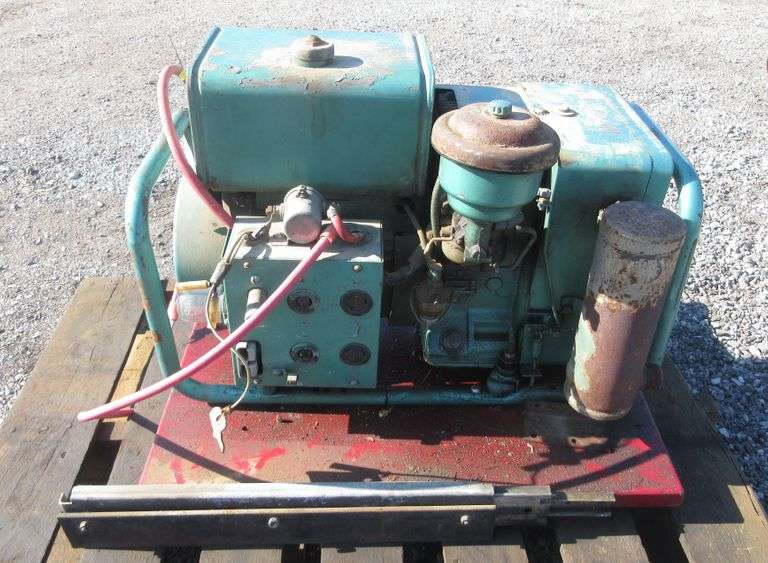 Onan 205AJ generator, 25kVA, electric start, recoil starter missing