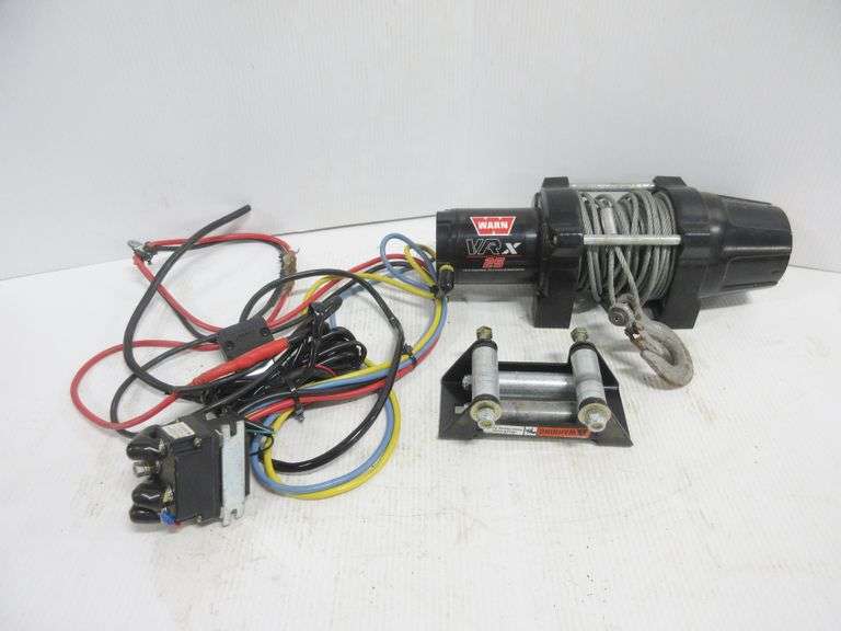 Warn VRX 25 winch, 2500 lb. capacity, includes all switches and wiring
