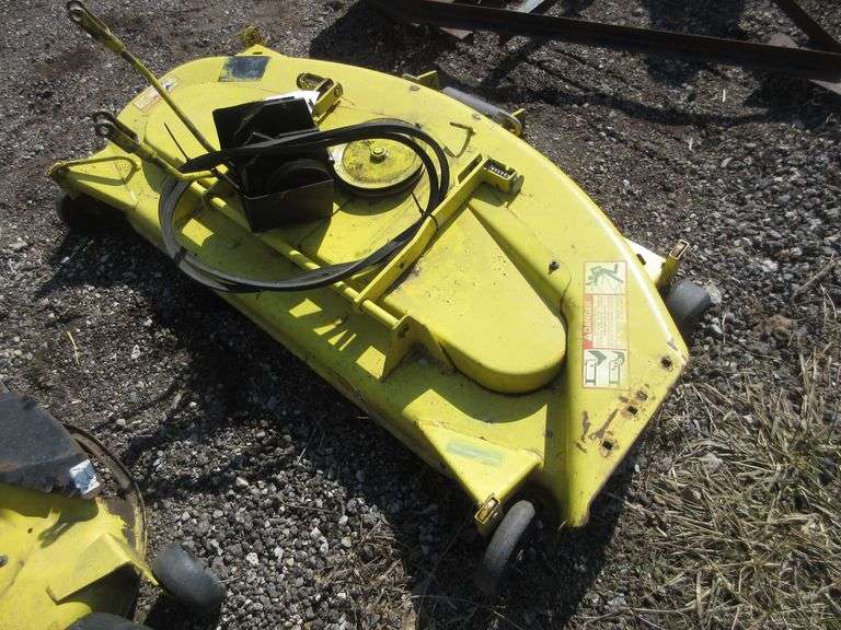 John Deere Mower Deck, rebuilt spindles, blades are on upside down, 52