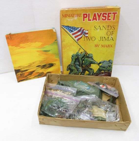 Older Marx toys miniature playset "Sands of Iwo jima", in original box