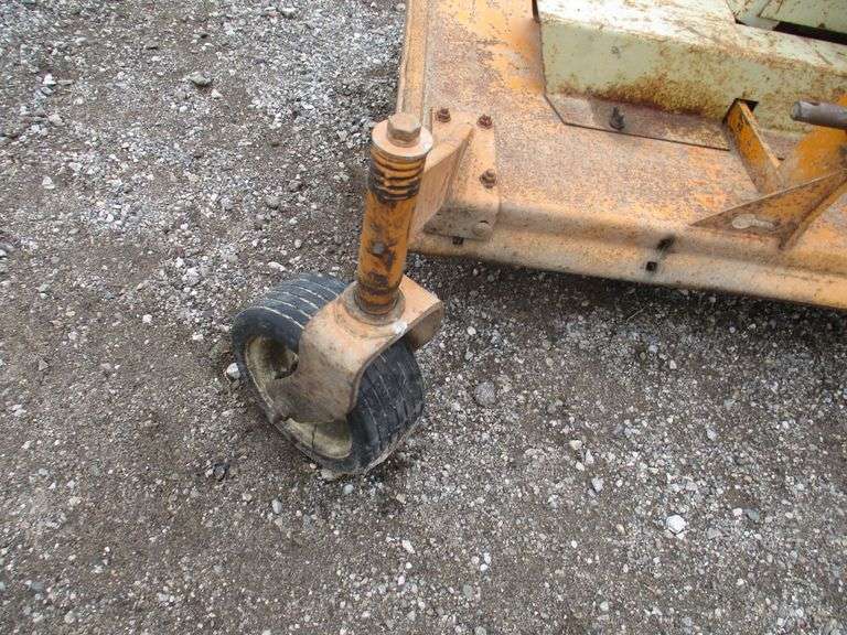 Woods RM59 5' 3point hitch finish mower, used Albrecht Auction Service