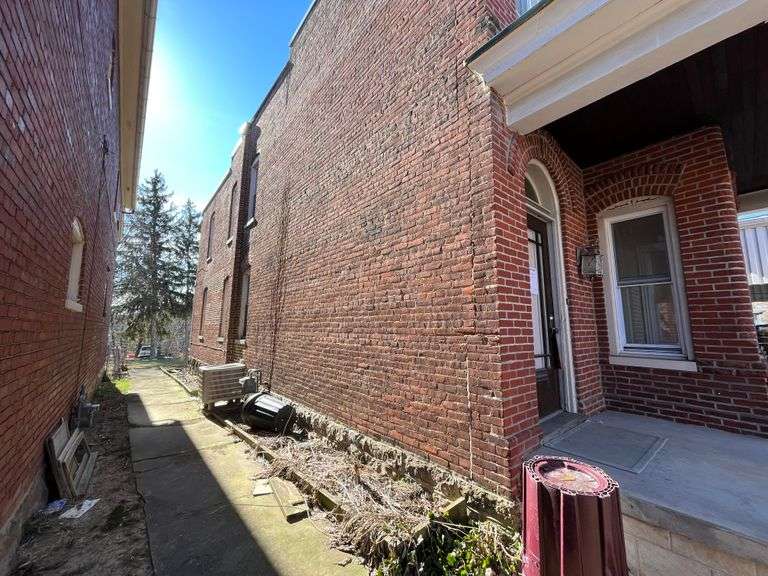 308 Cumberland St. Cumberland, MD 21502 Ashland Auction Group