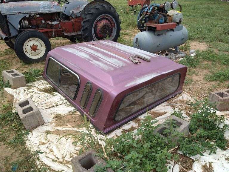 Fiberglass Pickup Bed Topper, 60 x 75 Assiter Auctioneers