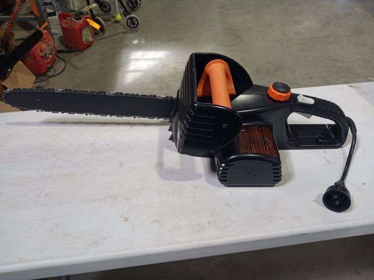 Remington 16" Electric Chain Saw Assiter Auctioneers