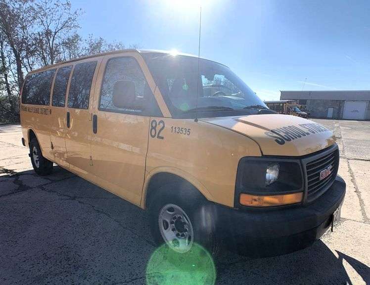 (1) 2011 GMC SAVANA 3500 VAN located in COLLEGEVILLE, PA Mathies