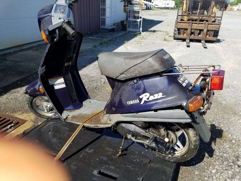 1996 Yamaha Razz Scooter 49cc. - Baer Auctioneers - Realty, LLC
