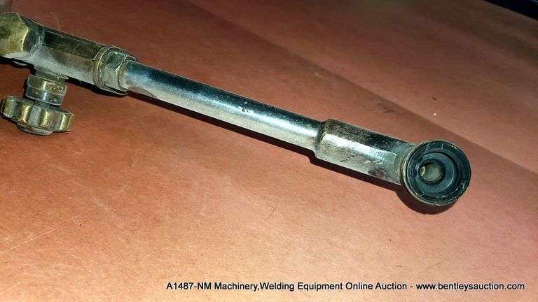 VICTOR 315FC HEAVY DUTY TORCH HANDLE - Bentley & Associates, LLC