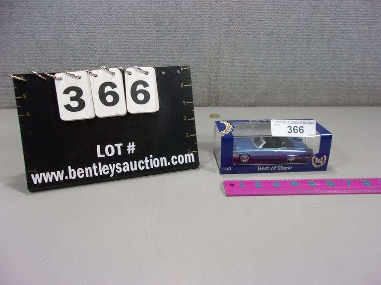 BOS BEST OF SHOW MODELS B0S351 1970 CADILLAC DEVILLE CONVERTIBLE