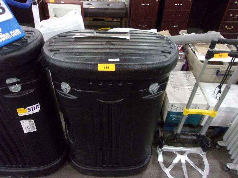 RUGGED CASTERED EQUIPMENT CARRIERBLACK Bentley & Associates, LLC