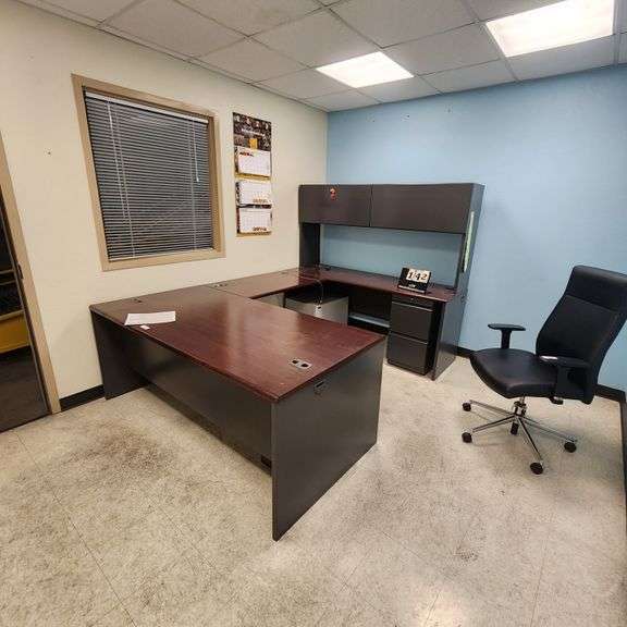 USHAPED OFFICE DESK Bentley & Associates, LLC