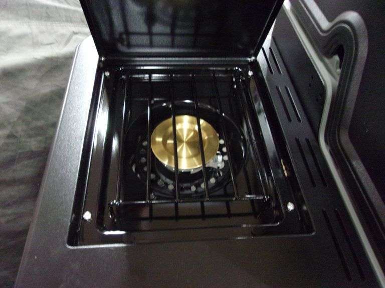 MEMBER'S MARK PRO SERIES 4 BURNER GAS GRILL - Bentley & Associates, LLC