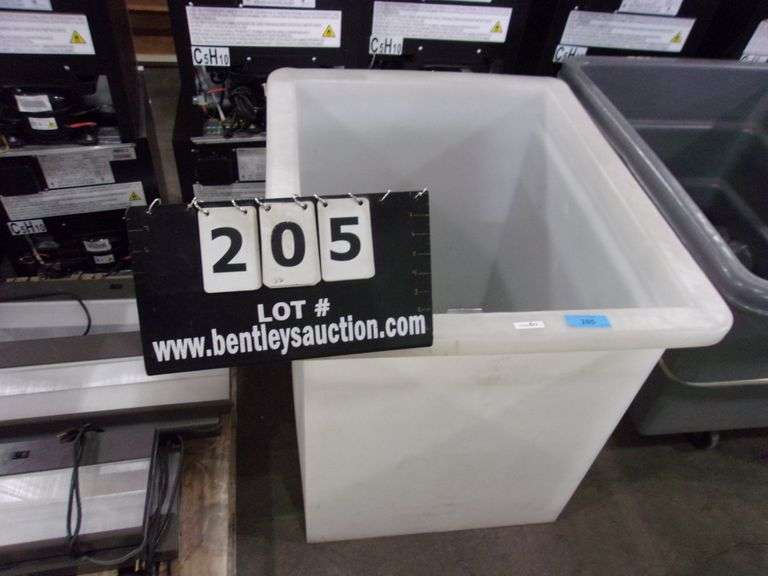 WHITE/CLEAR LARGE PLASTIC STORAGE TUB Bentley & Associates, LLC