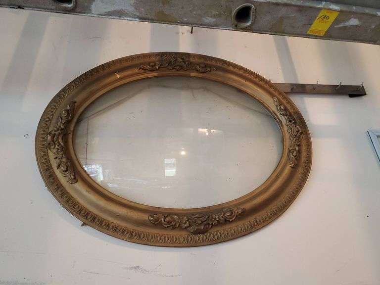 24" oval wall hanging photo frame BidAssets Online Auctions