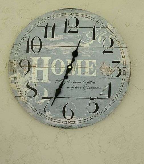 Home battery operated wall clock. Sunroom BidAssets Online Auctions