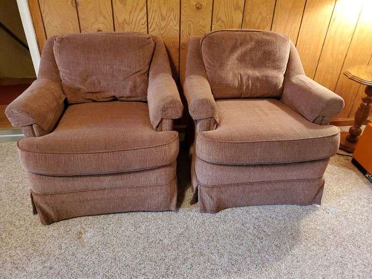 Matched pair of King Hickory Brown upholstered armchairs. Very good
