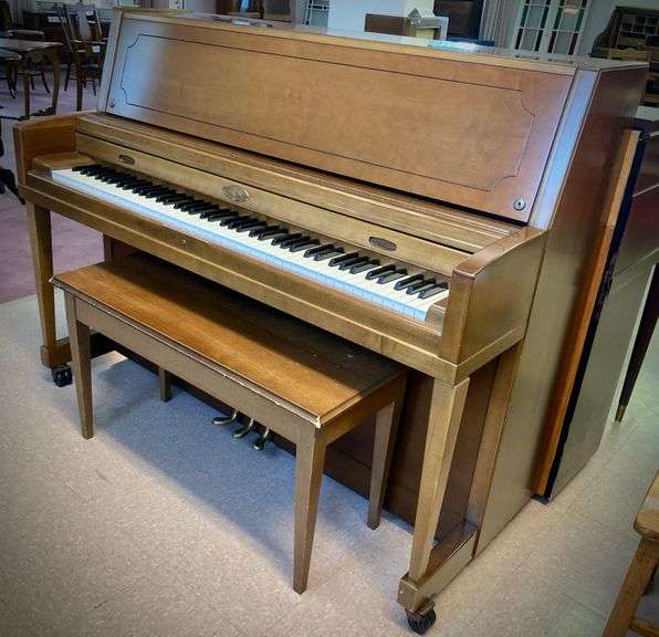 Wurlitzer Piano Bartlett Auctions Inc.