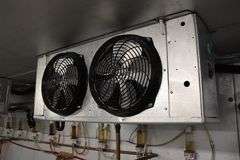 Kolpak 20' 8" x 20' 6" x 91" tall walk in cooler with 2 Kolpak 2 fan