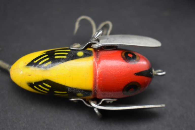 Vintage Fishing Lures Heddon Crazy Crawler BHD Auctions