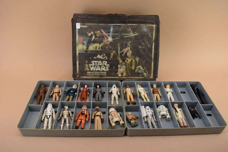 Circa 1980's Star Wars Action Figures In Case BHD Auctions