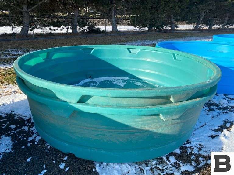 Ace RotoMold 9' Stock Tanks Booker Auction Company