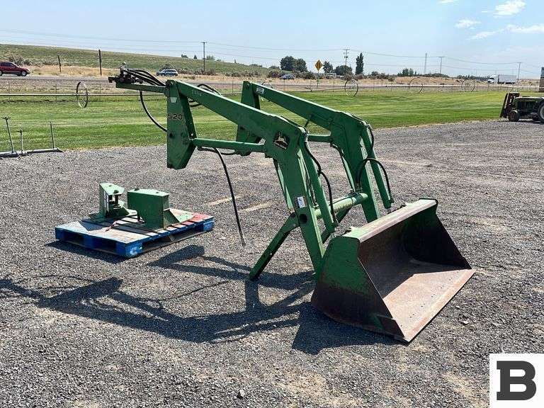 John Deere 520 Loader Booker Auction Company
