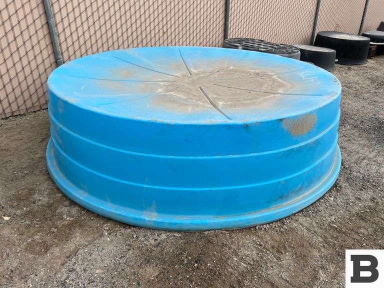 Behlen Country Poly Stock Tank Booker Auction Company