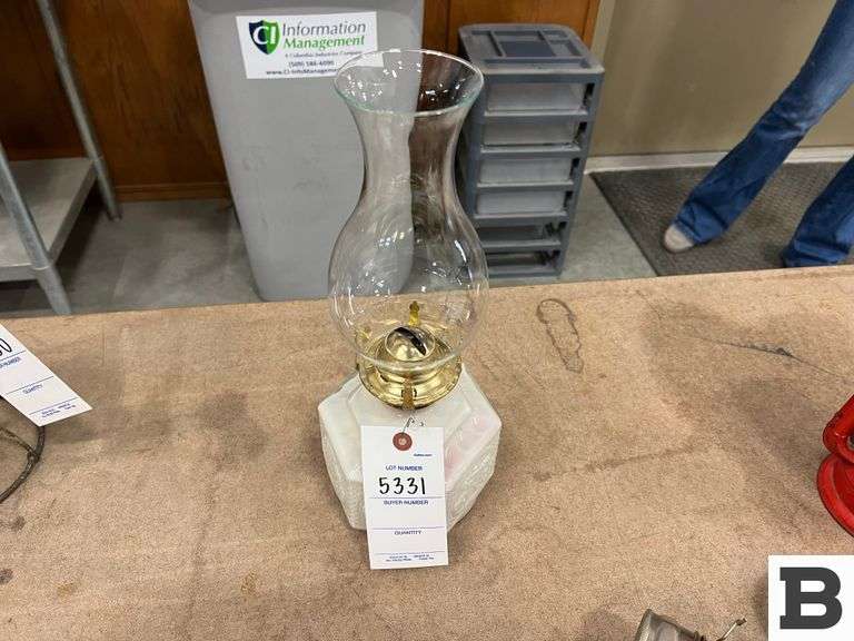Hobnail Vintage Oil Lamp Booker Auction Company