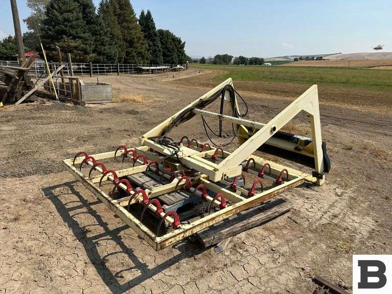 Hay Grapple Loader Booker Auction Company