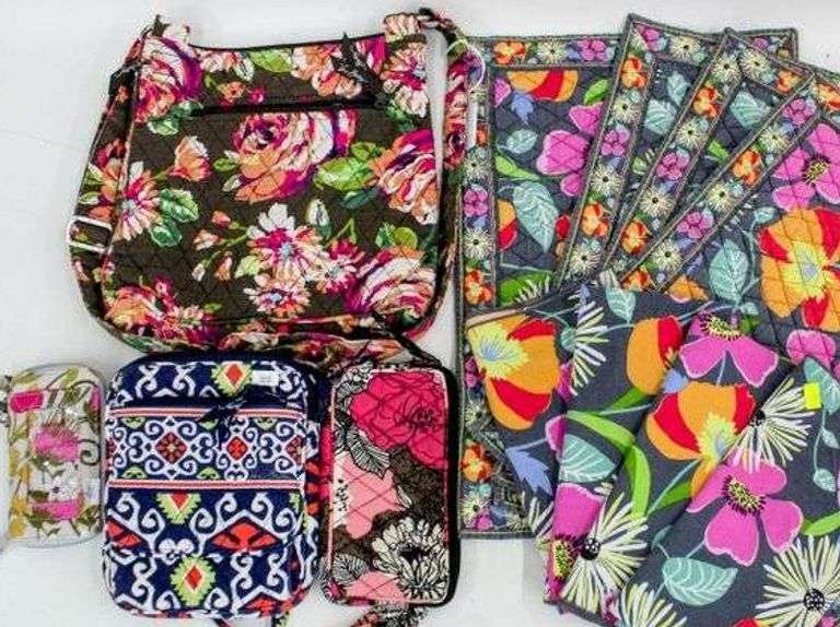 Vera Bradley label collection, includes fabric placemats (4) and