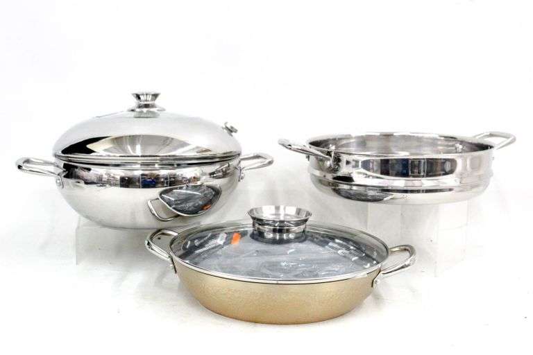 Simply Ming cookware set - three pieces - Bunting Online Auctions