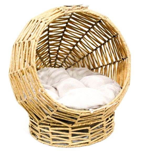 New Pet Bed with Cushion Hand Made in Vietnam Bunting Online Auctions