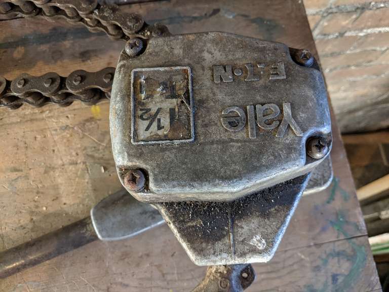 Yale ratcheting chain hoist, heavy duty Bid On Estates