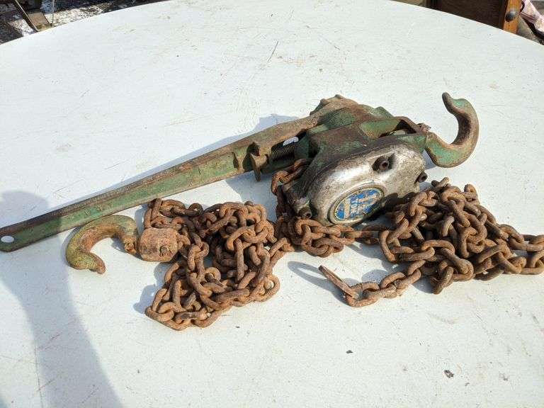 1.5 Ton Chain Hoist Bid On Estates Auction Services