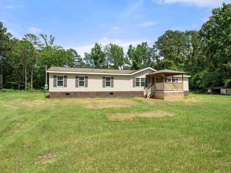 Mobile Home on 2.45± Ac in Leesville, LA Auctions