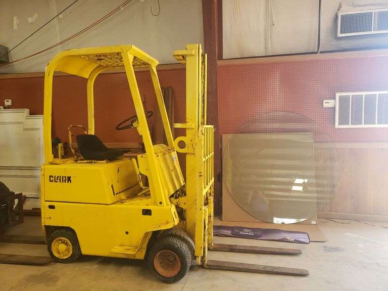 Clark Forklift Auctions