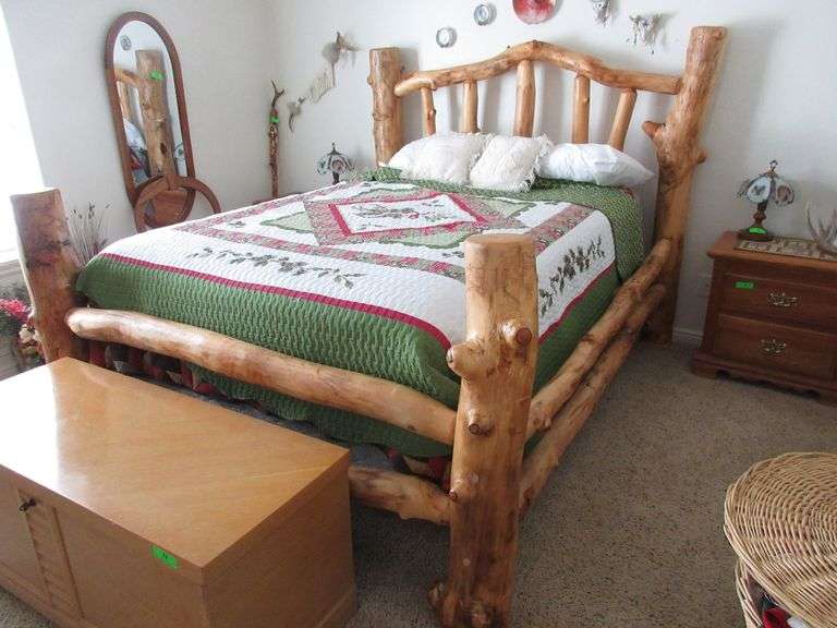 Queen Log Bed* Prime Time Auctions, Inc.