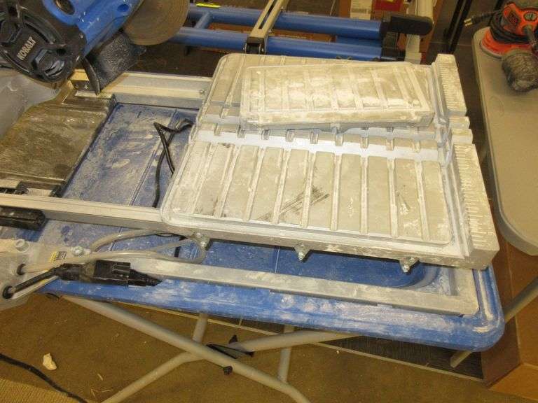 Kobalt Miter Saw with Stand* - Prime Time Auctions, Inc.