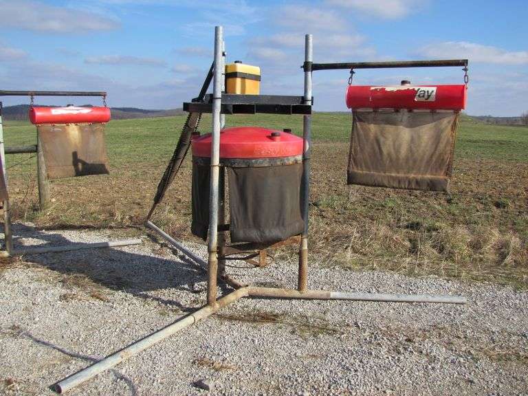 Easy Way mineral feeder w/ oiler TopShelf Auctions