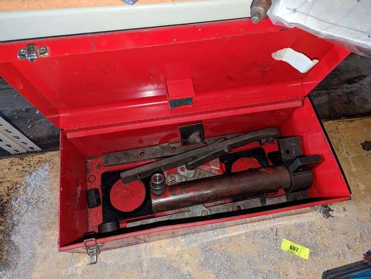 Hydraulic Press Parts - Prime Time Auctions, Inc.