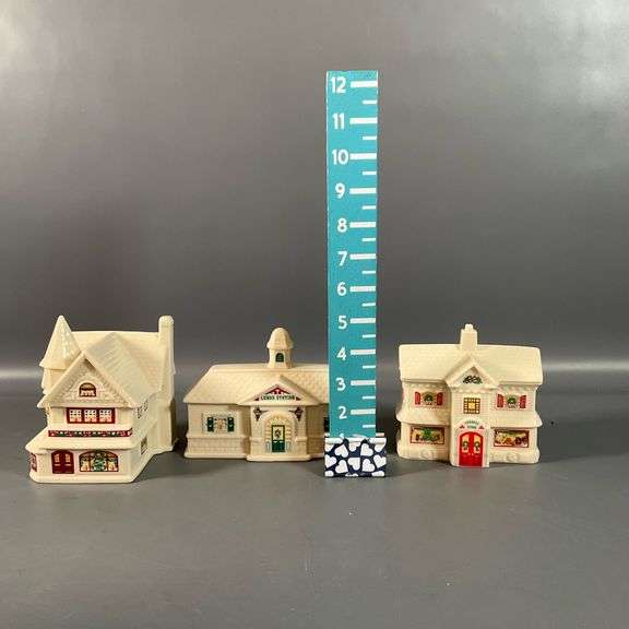 Assorted Lenox Christmas Village Houses, Two Have Orginal Box Coastal