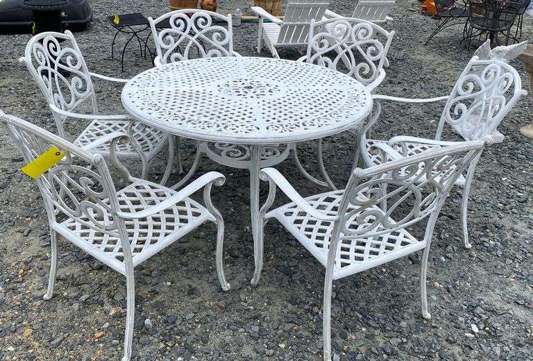 6Pc Metal Outdoor Patio Table And Chairs Dixon's Auction at Crumpton