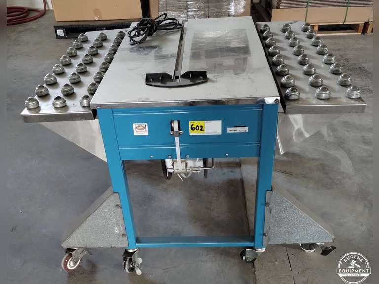 Strapping Table 110Volt Eugene Equipment Auction