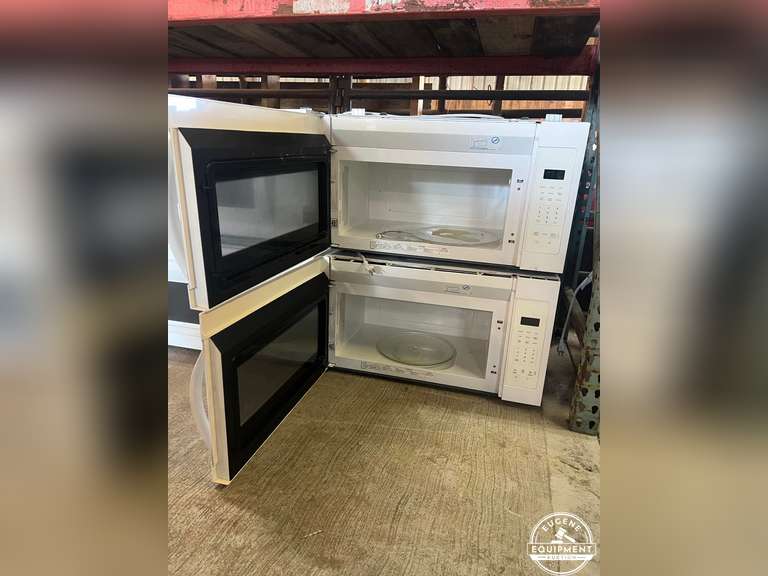 Whirlpool Over Range Hood Microwaves w/ Hood Eugene Equipment Auction