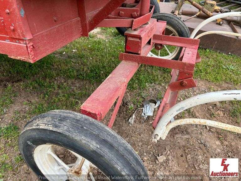 HORSE DRAWN WAGON EK Auctioneers LLC