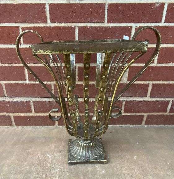 Heavy Decorative Metal Urn 16” Estate Rescue Queens
